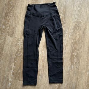 Lululemon Wunder Under Crop / capri